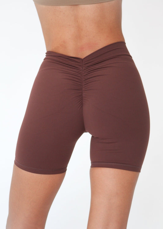 V Back Short in Merlot